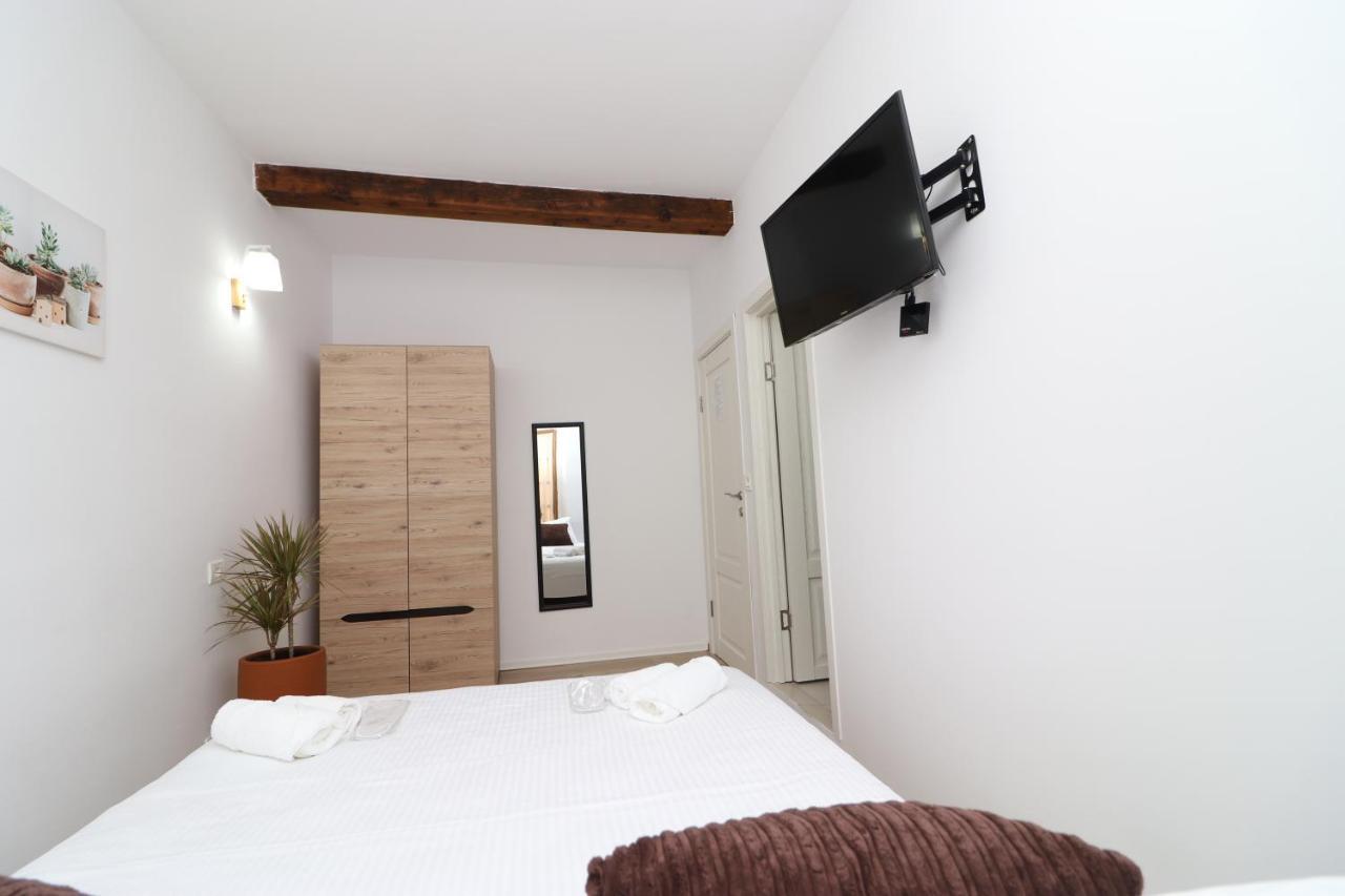 Gaia Bed & Breakfast Vlorë Exterior foto